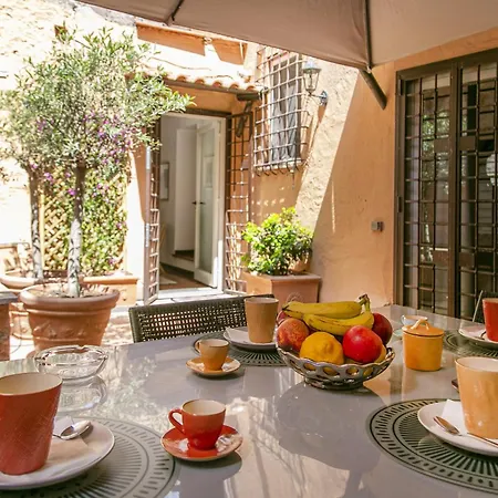 Terrazza A San Pietro Апартаменты *